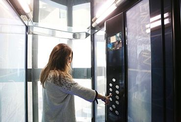 Ascensores eléctricos e hidraúlicos