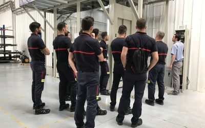 Los bomberos de Valladolid se forman en seguridad en rescates y emergencias de ascensores